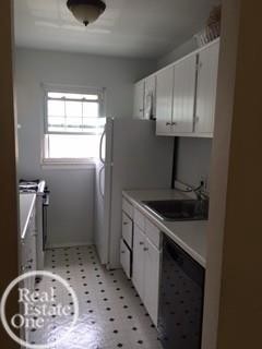 Foto del edificio - 22910 Allen Rd