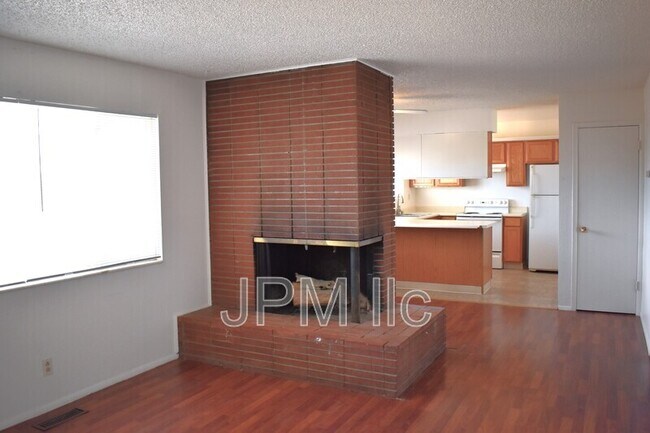 Building Photo - 3302 Gypsum