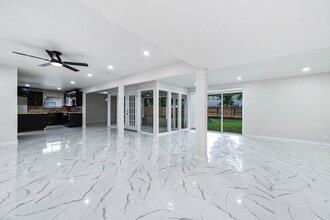 Building Photo - 1610 Richvale Ln