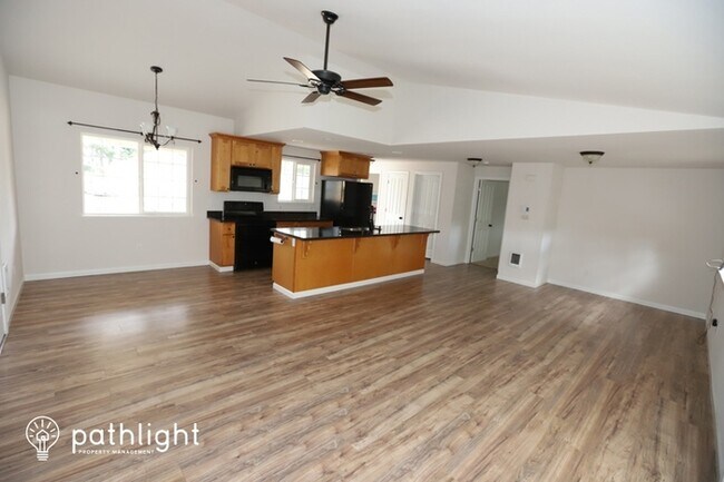 Foto del edificio - 21707 47Th Avenue Court E, Spanaway, WA, 9...