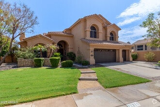 Building Photo - 1211 E Desert Flower Ln