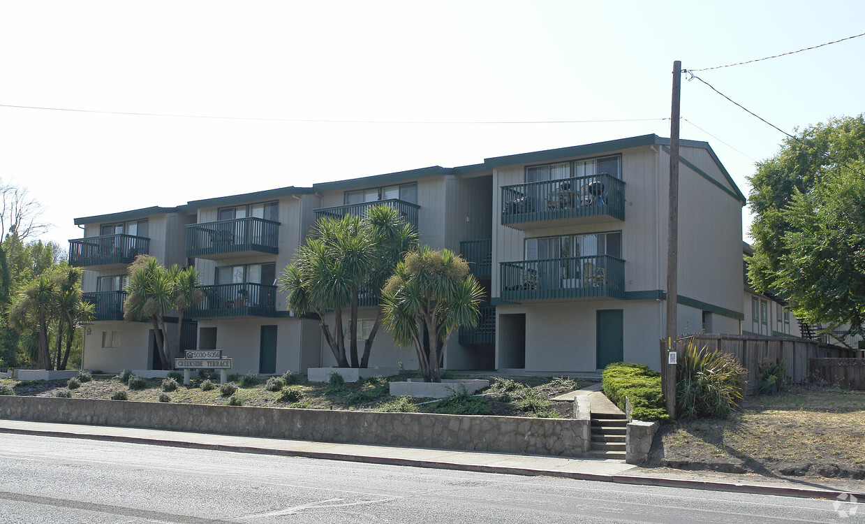 Foto del edificio - Creekside Terrace Apartments