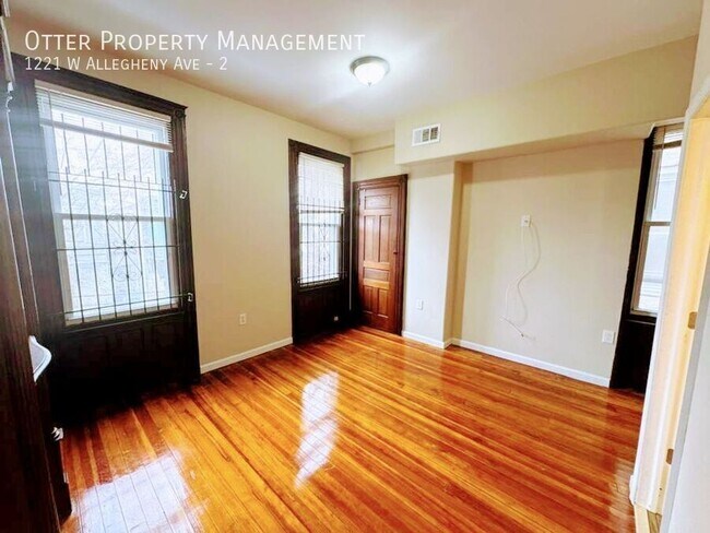 Foto del edificio - 1221 W Allegheny Ave