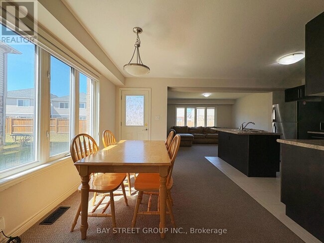 Building Photo - 30 Elderberry Rd