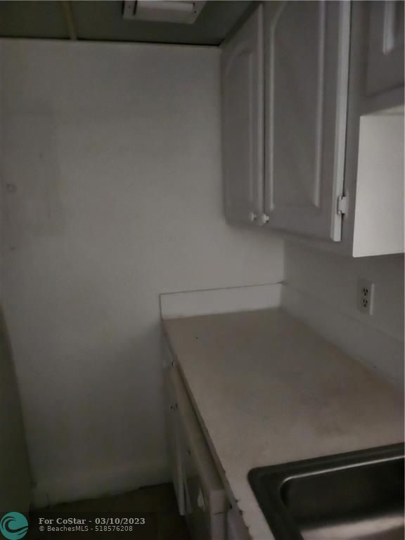 Foto del edificio - 4521 Treehouse Ln