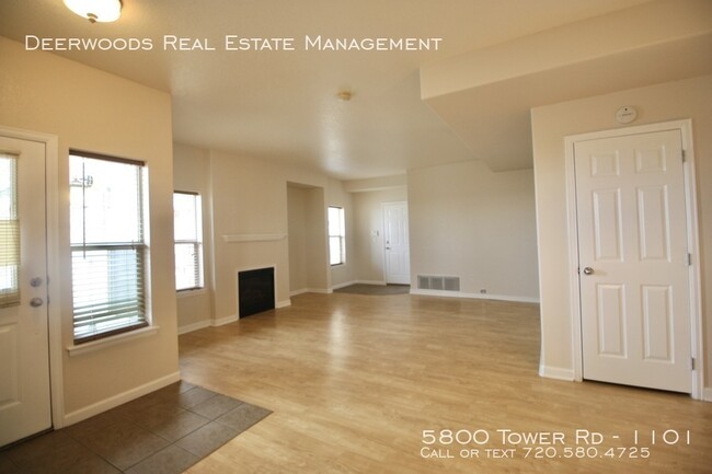 Foto del edificio - 5800 Tower Rd