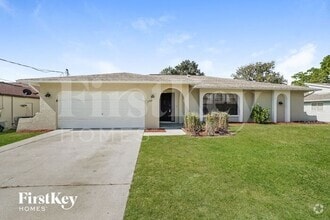 Building Photo - 17560 Oriole Rd