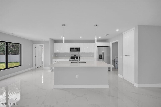 Foto del edificio - 1833 NW 20th Ave