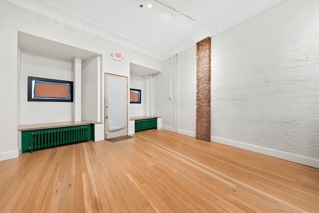 Building Photo - 186 Ocean Ave