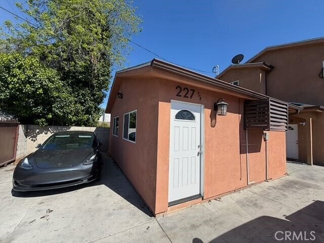 Foto del edificio - 227 E 84th St