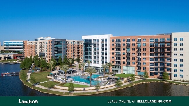 Foto del edificio - 2000 Hughes Landing Blvd