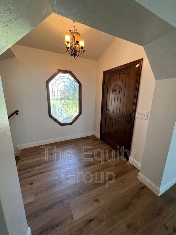 Building Photo - 100 High Sierra Dr