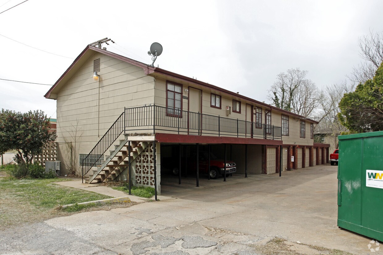 Foto del edificio - 1100 NW 27th St.