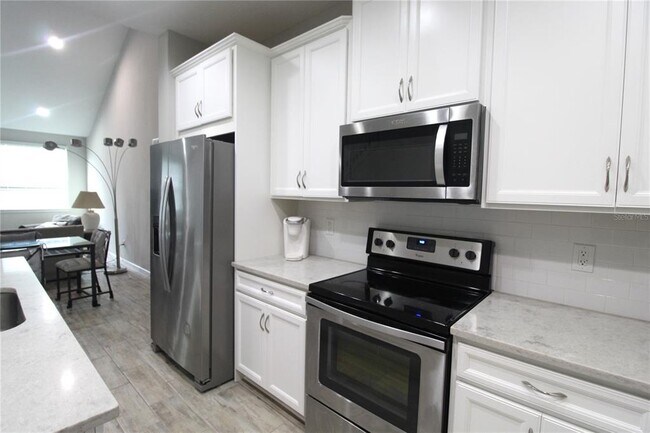 Foto del edificio - 11819 Brookside Dr