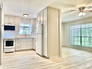 Building Photo - 1311 Antoine Dr