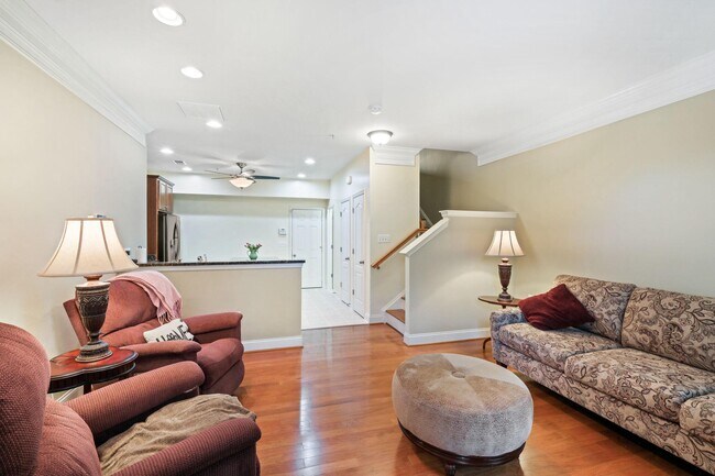 Foto del edificio - 308 Orchard Ridge Dr