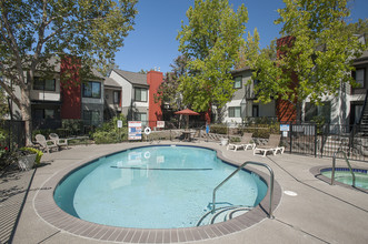 ECLIPSE 96 APARTMENTS photo'