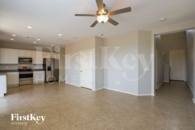 Building Photo - 220 Imperial Ct