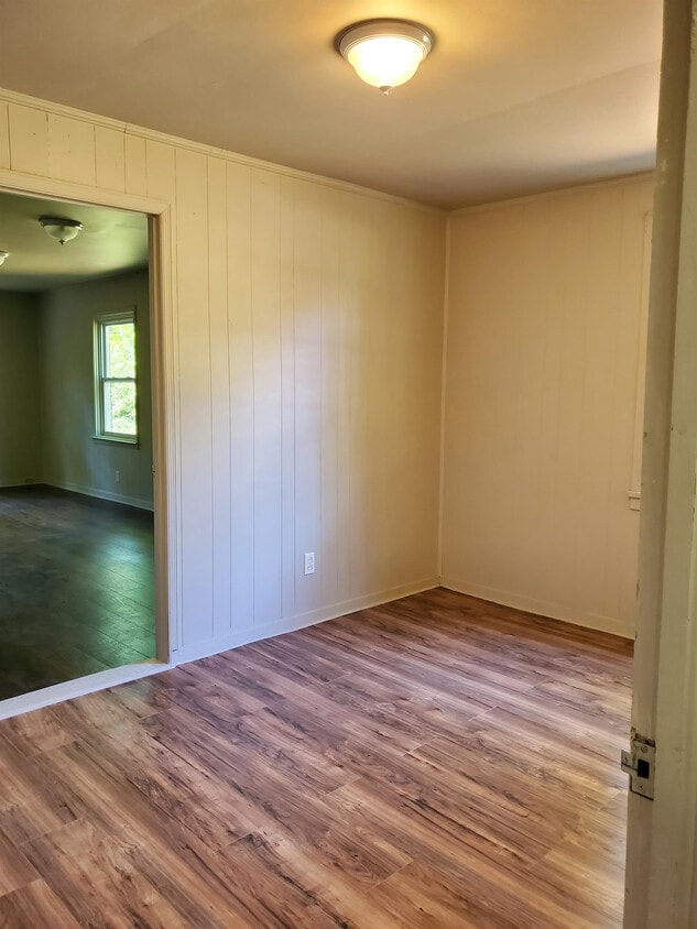 Foto principal - 5317 Nisbet Dr