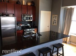 Foto del edificio - 1122 W Catalpa Ave