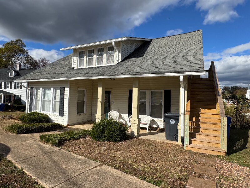 Foto principal - 711 Kensington Ave