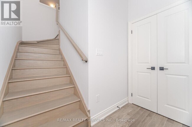 Building Photo - 24 Alan Williams Trl