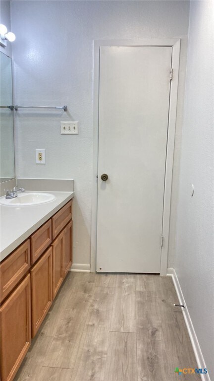 Building Photo - 303 North Dr