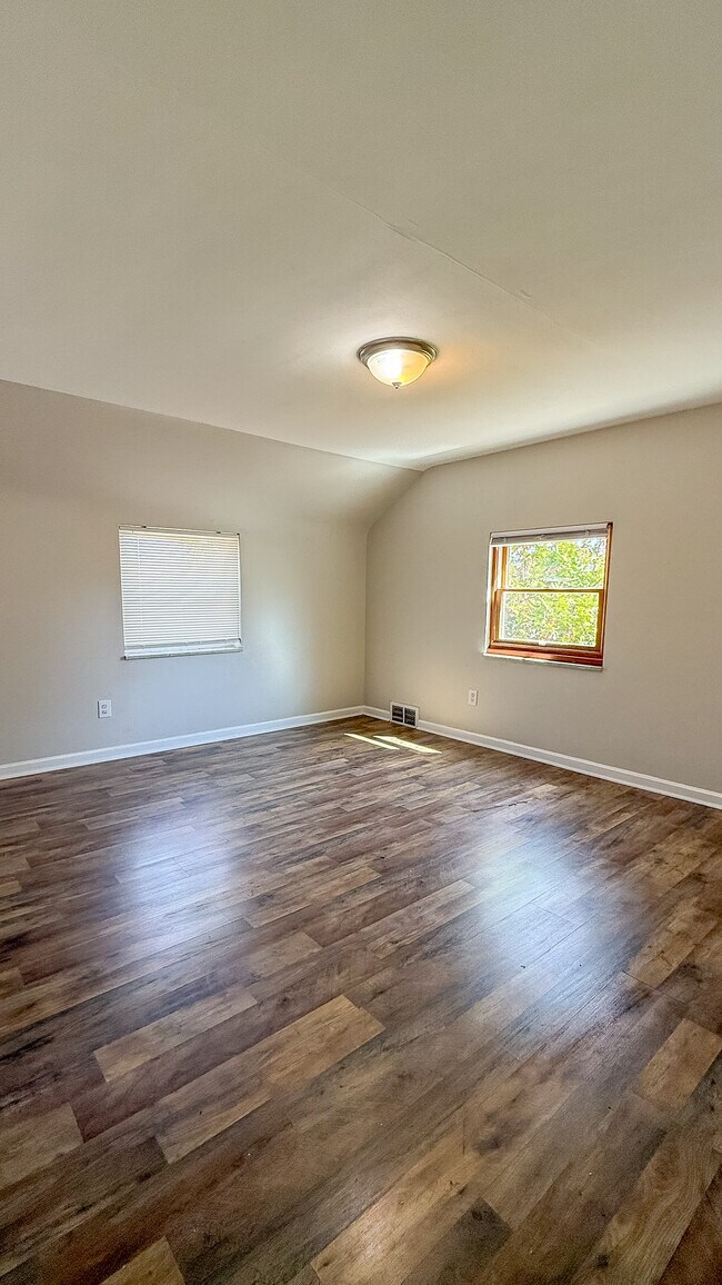 Dormitorio principal - 2019 Fairlawn st