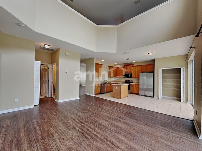 Building Photo - 1419 Hunterman Ln