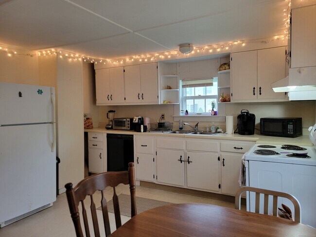 Foto del edificio - 474 S Eagleville Rd