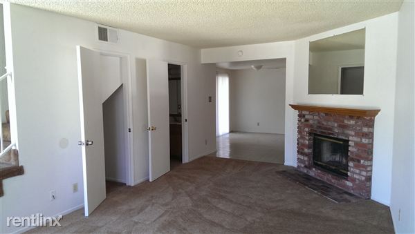 Fotografía del edificio - 9302 1/2 Ramona St