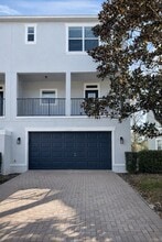 Building Photo - 1525 Cloverbay Ln