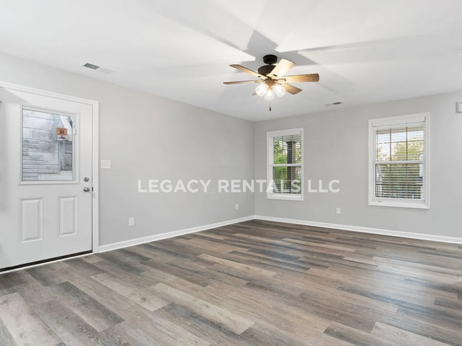 Building Photo - 312 W Blair Ave