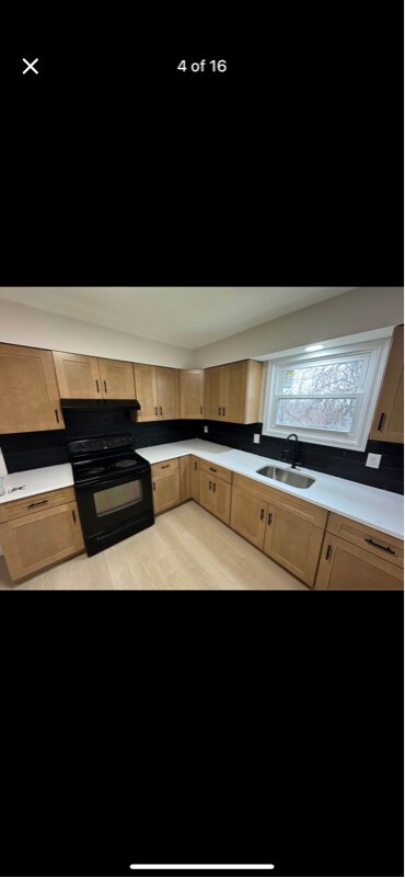 Foto del edificio - 703 E Hamilton St