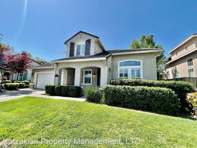 Building Photo - 4 br, 3 bath House - 5879 Riverbank Circle