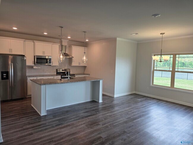 Foto del edificio - 16312 Trestle St