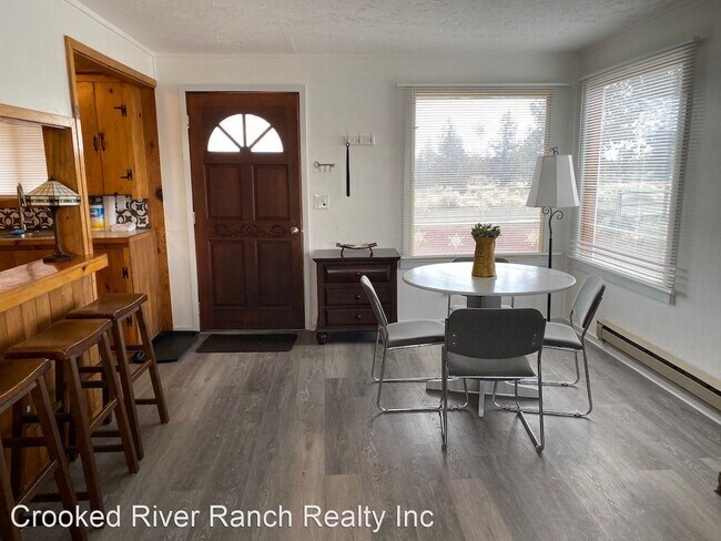 Foto del edificio - 2 br, 1 bath House - 4398 SW Puma Rd