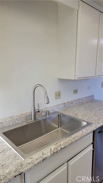 Building Photo - 2490 S Ola Vista