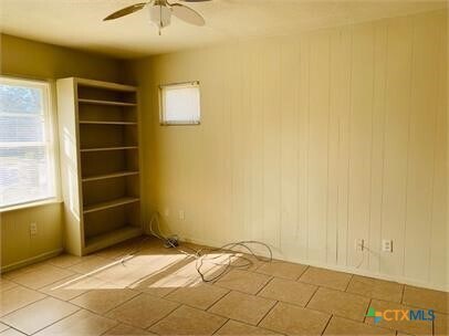 Building Photo - 1703 Smith Dr