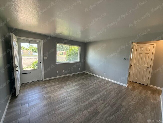 Foto del edificio - 5444 Bellefontaine Rd