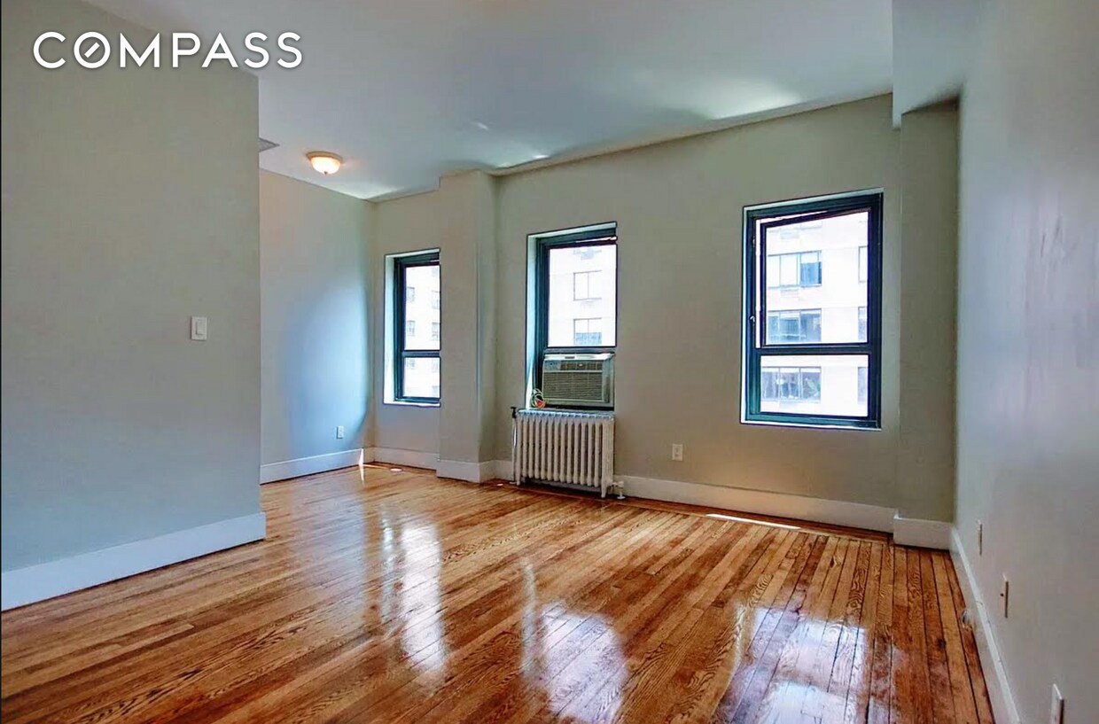 11 Waverly Pl Unit 12I, New York, NY 10003 Room for Rent in New York
