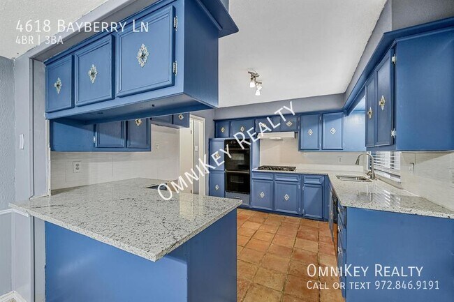 Foto del edificio - 4618 Bayberry Ln