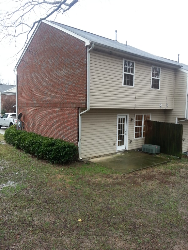 Building Photo - 8313 Max Ct