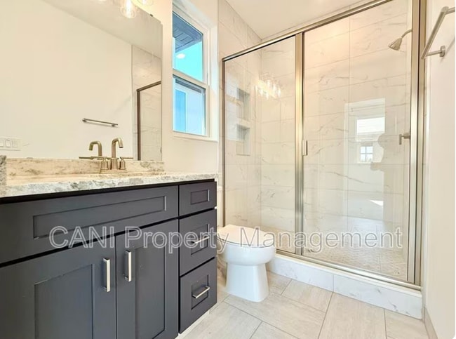 Photo - 728 Ellwood Ave Apartment