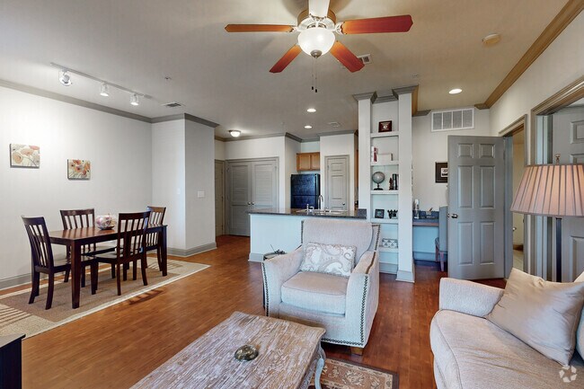 1BR, 1BA - 816SF - Living Room - The Lakes at Turtle Creek Apartment Homes