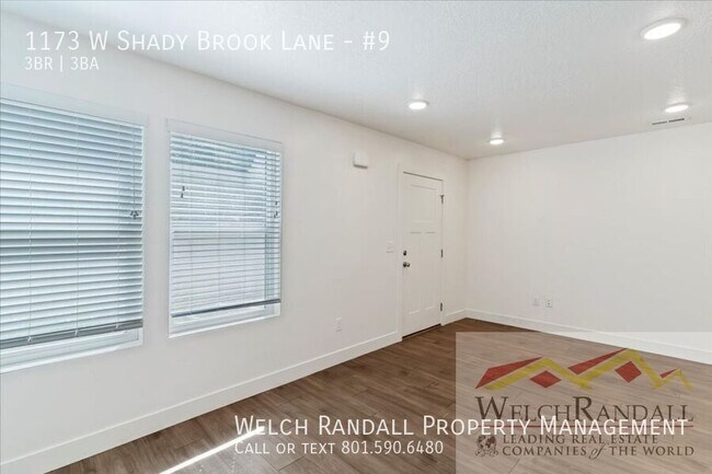 Foto del edificio - 1173 Shady Brook Ln S