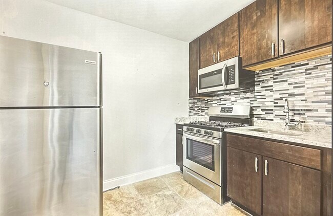 Foto del edificio - 5850 N Sheridan Rd