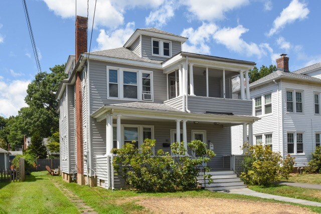 Foto del edificio - 117 Dover Rd