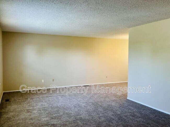 Foto del edificio - 4669 E 115th Ct