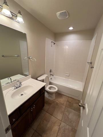 Building Photo - 8950 Mustang Way